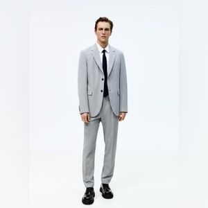 Zara Men's Gray Suit (Jacket & Pant)